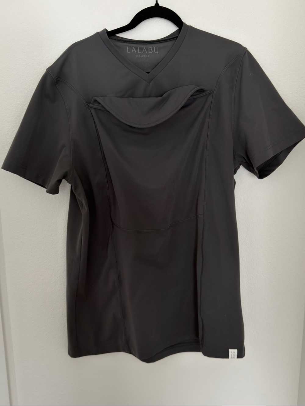 Lalabu Black Nursing-Friendly V-Neck Top